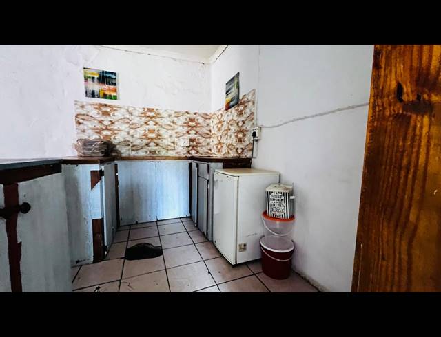 7 BEDROOM HOUSE FOR SALE IN VANDERBIJLPARK CW 2